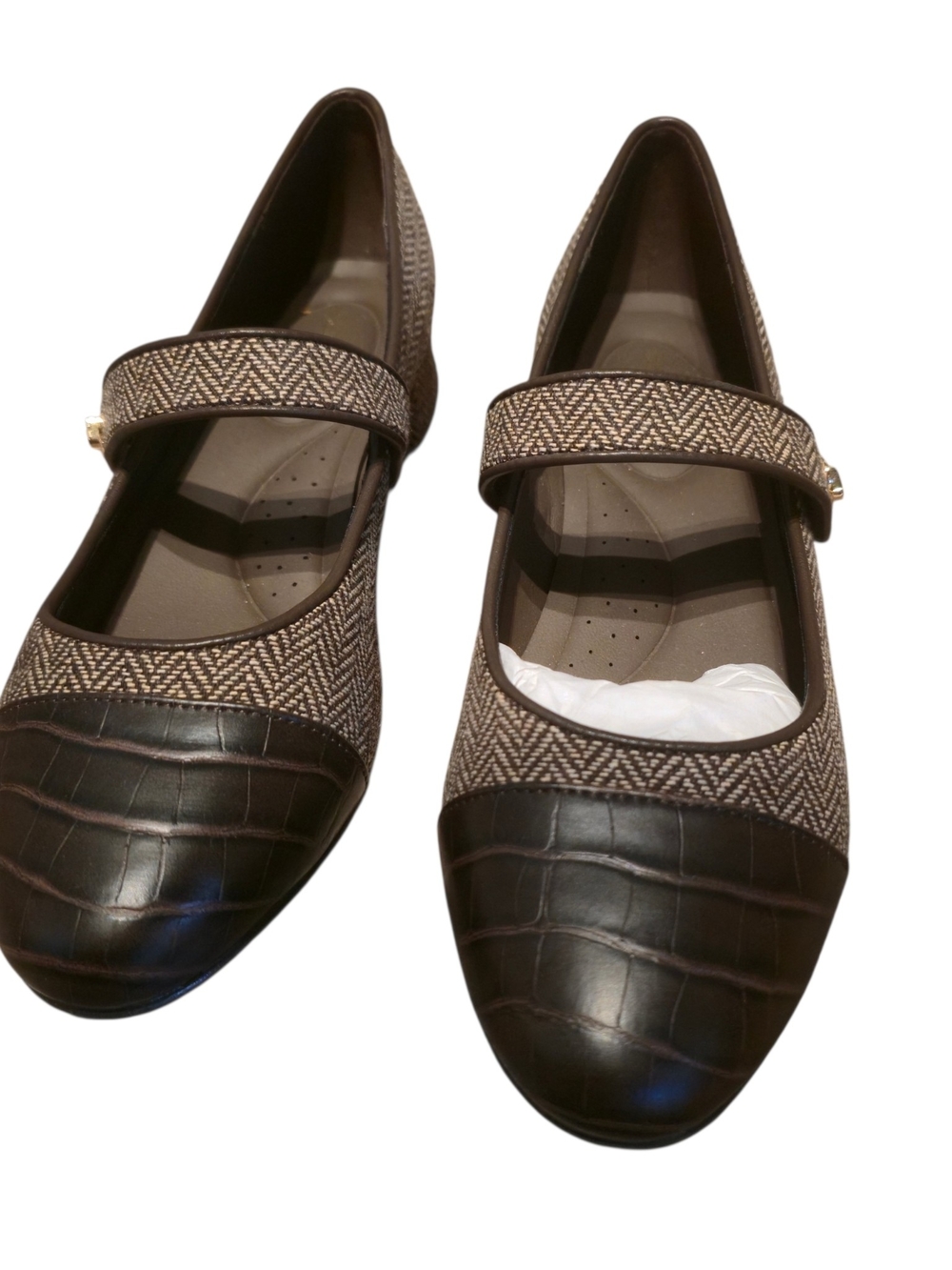 Mary Jane  Vintage Style Classic Two-Tone Brown Slip-Ons Slight Heel Size 9.5
